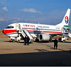 西昌机场货运航空快运业稳步发展的原因是什么？